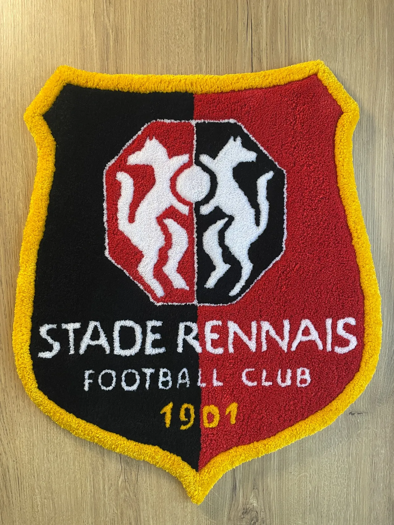 Stade Rennais — création tuftée Bruyère Avenue